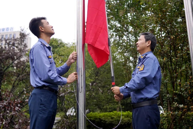 合六中心.jpg